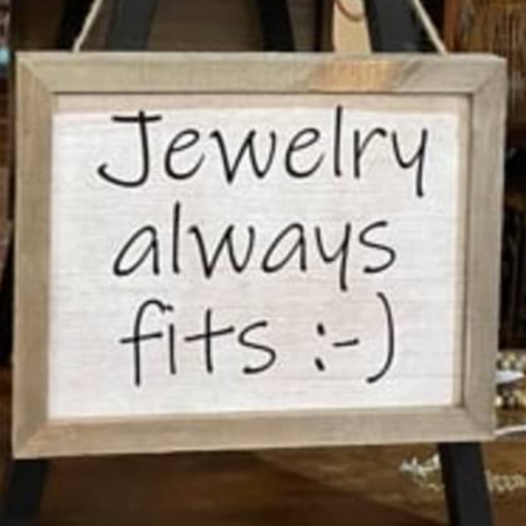 💎 Red and gold colored necklace - Picture 9 of 9